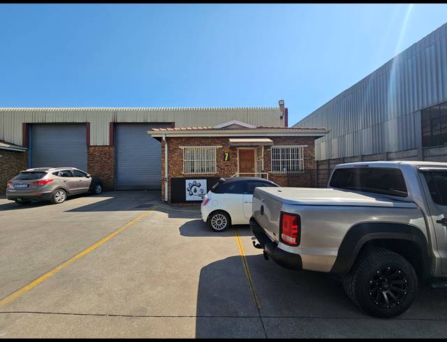 354M² FACTORY TO LET IN ANDERBOLT